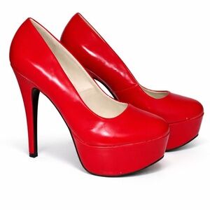 Qupid Shiny Red Platform Heels